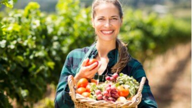 Zdjęcie zawodu Виробниця органічних продуктів харчування